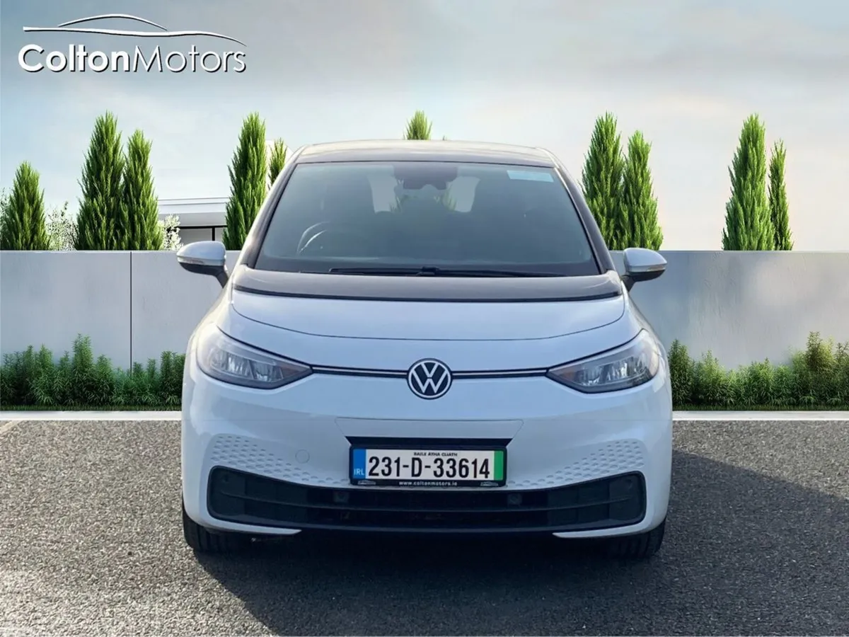 Volkswagen ID.3 Hatchback, Electric, 2023, White
