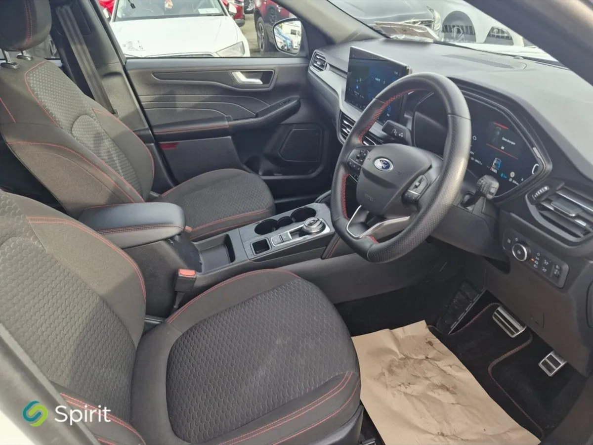 Ford Kuga SUV, Petrol Plug-in Hybrid, 2025, White