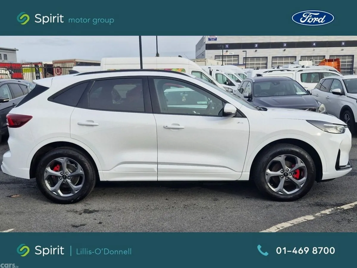 Ford Kuga SUV, Petrol Plug-in Hybrid, 2025, White