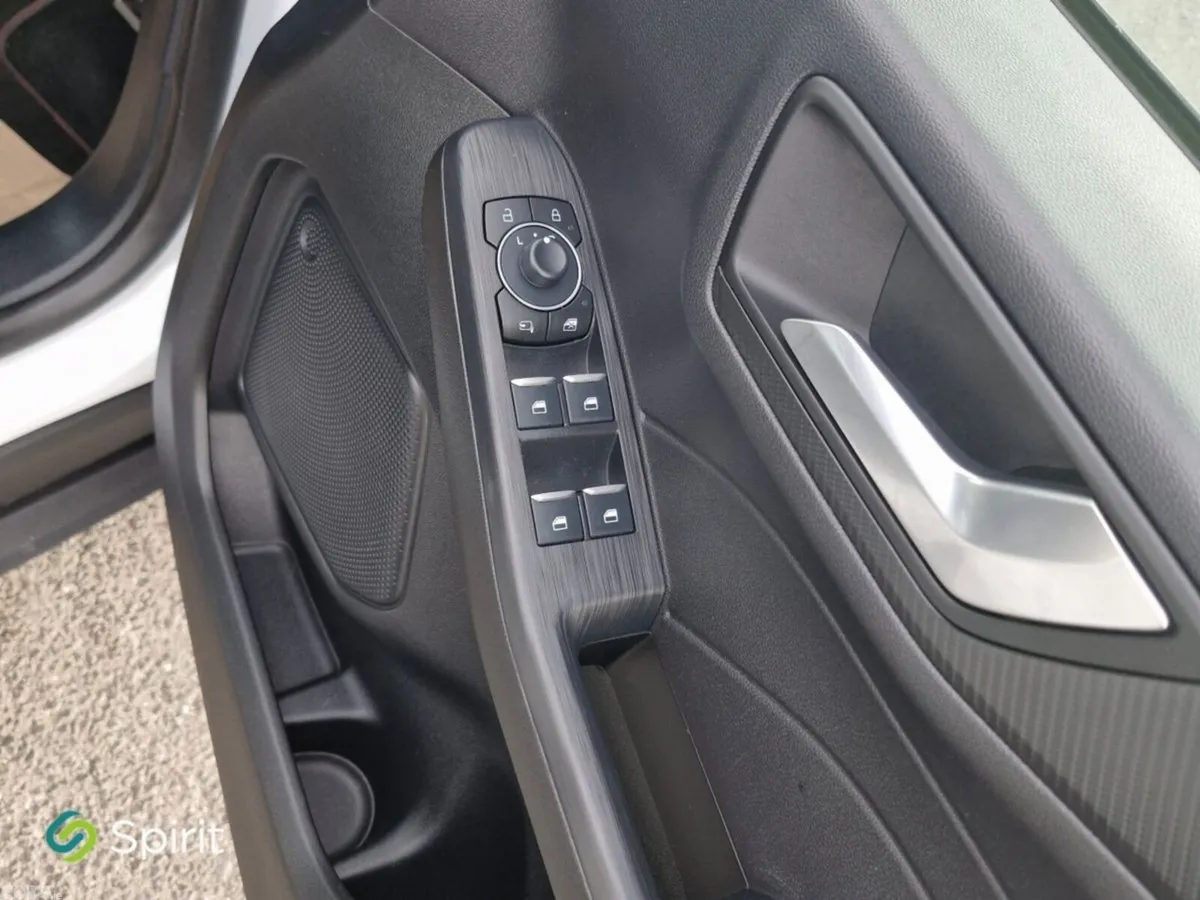Ford Kuga SUV, Petrol Plug-in Hybrid, 2025, White