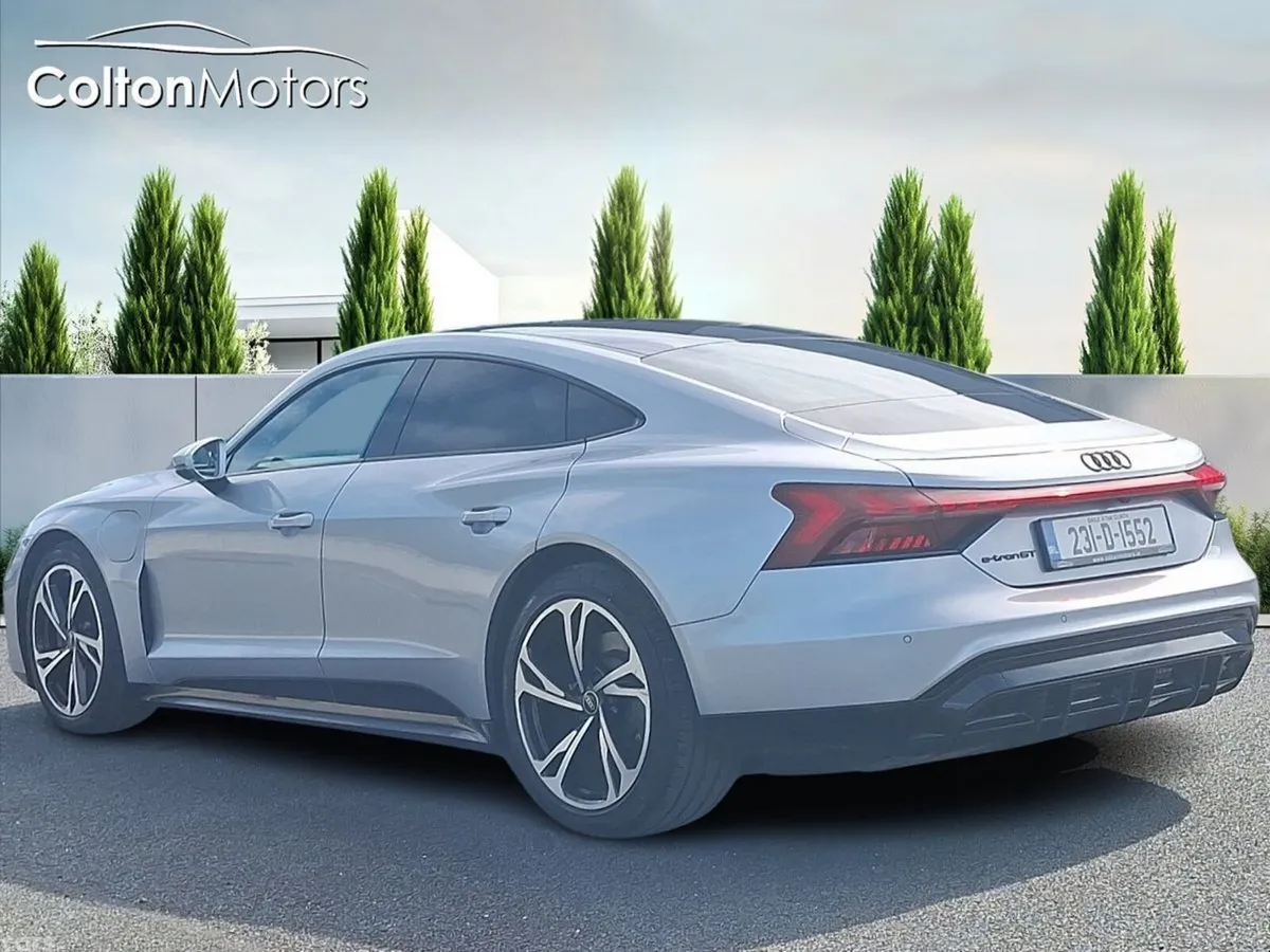 Audi e-tron GT quattro Hatchback, Electric, 2023, Grey