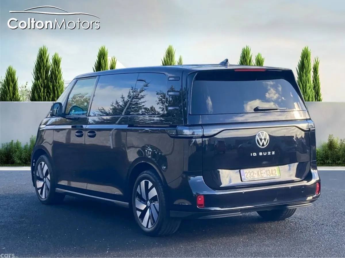 Volkswagen ID.Buzz Estate, Electric, 2023, Black