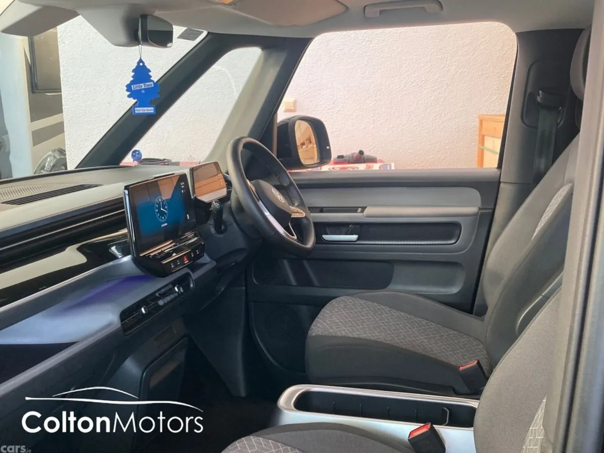 Volkswagen ID.Buzz Estate, Electric, 2023, Black