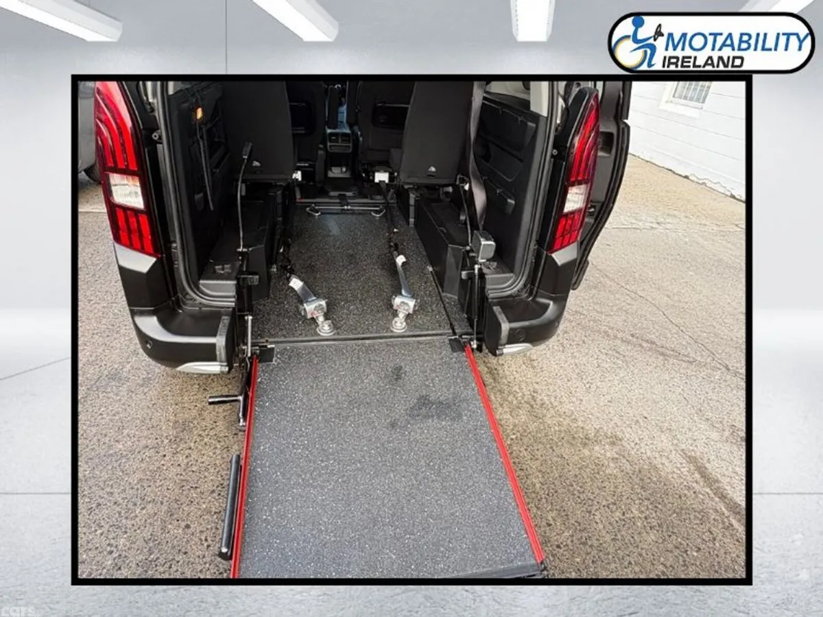 Peugeot Rifter MPV, Diesel, 2020, Grey
