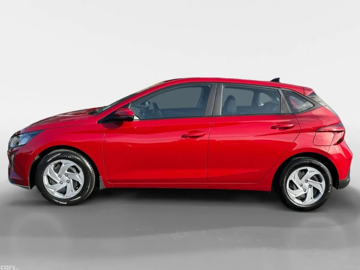 Hyundai i20 Hatchback, Petrol, 2025, Red
