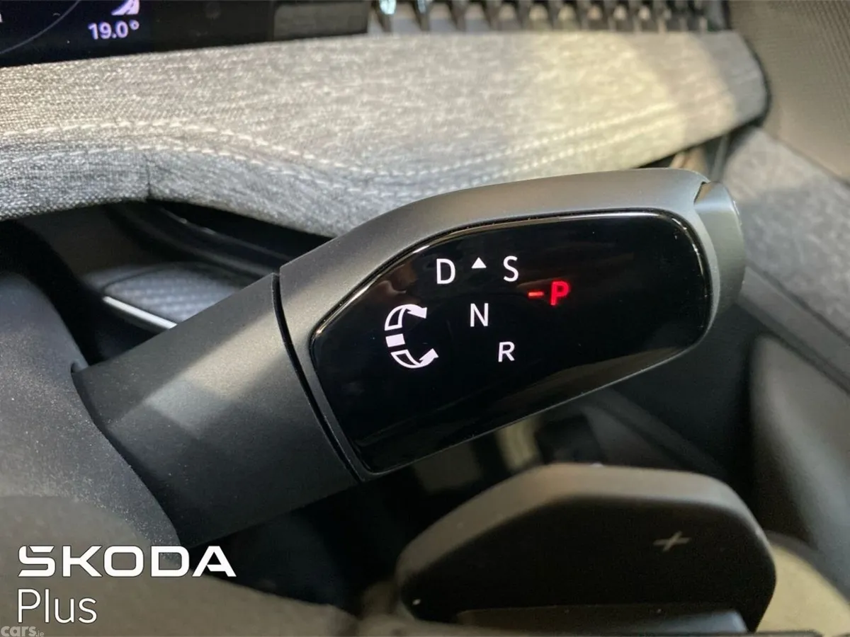 Skoda Superb Estate, Petrol Plug-in Hybrid, 2026, 