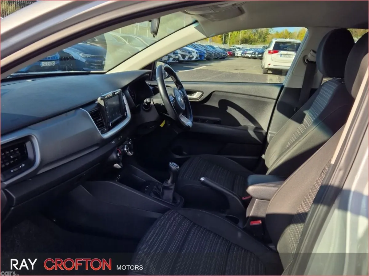 Kia Stonic Estate, Diesel, 2019, Grey