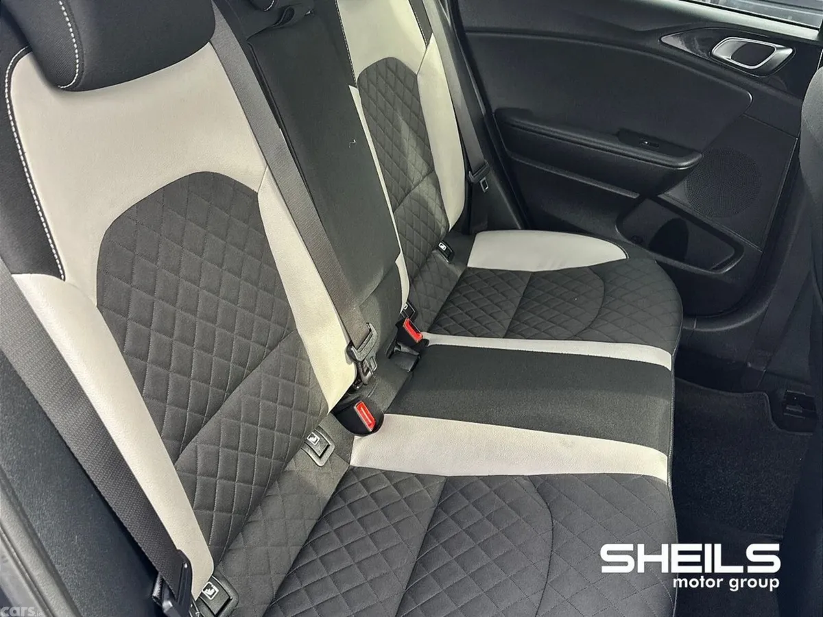 Kia Ceed Hatchback, Diesel, 2019, Black