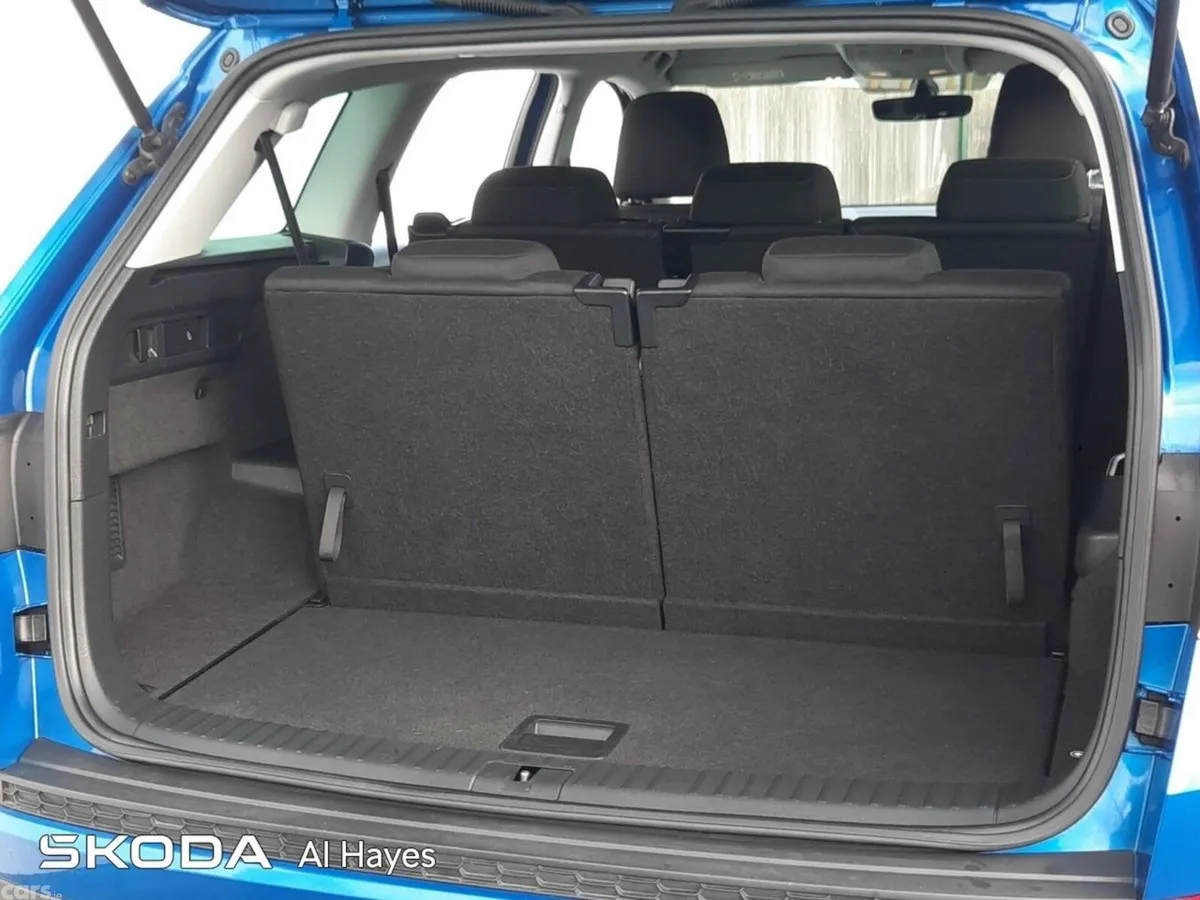 Skoda Kodiaq MPV, Diesel, 2022, Blue