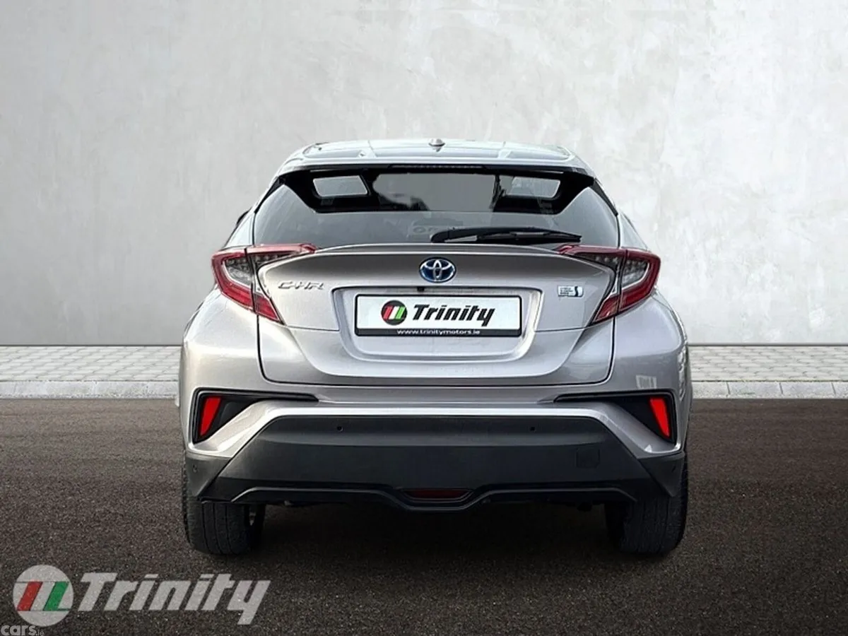 Toyota C-HR SUV, Petrol Hybrid, 2018, Silver