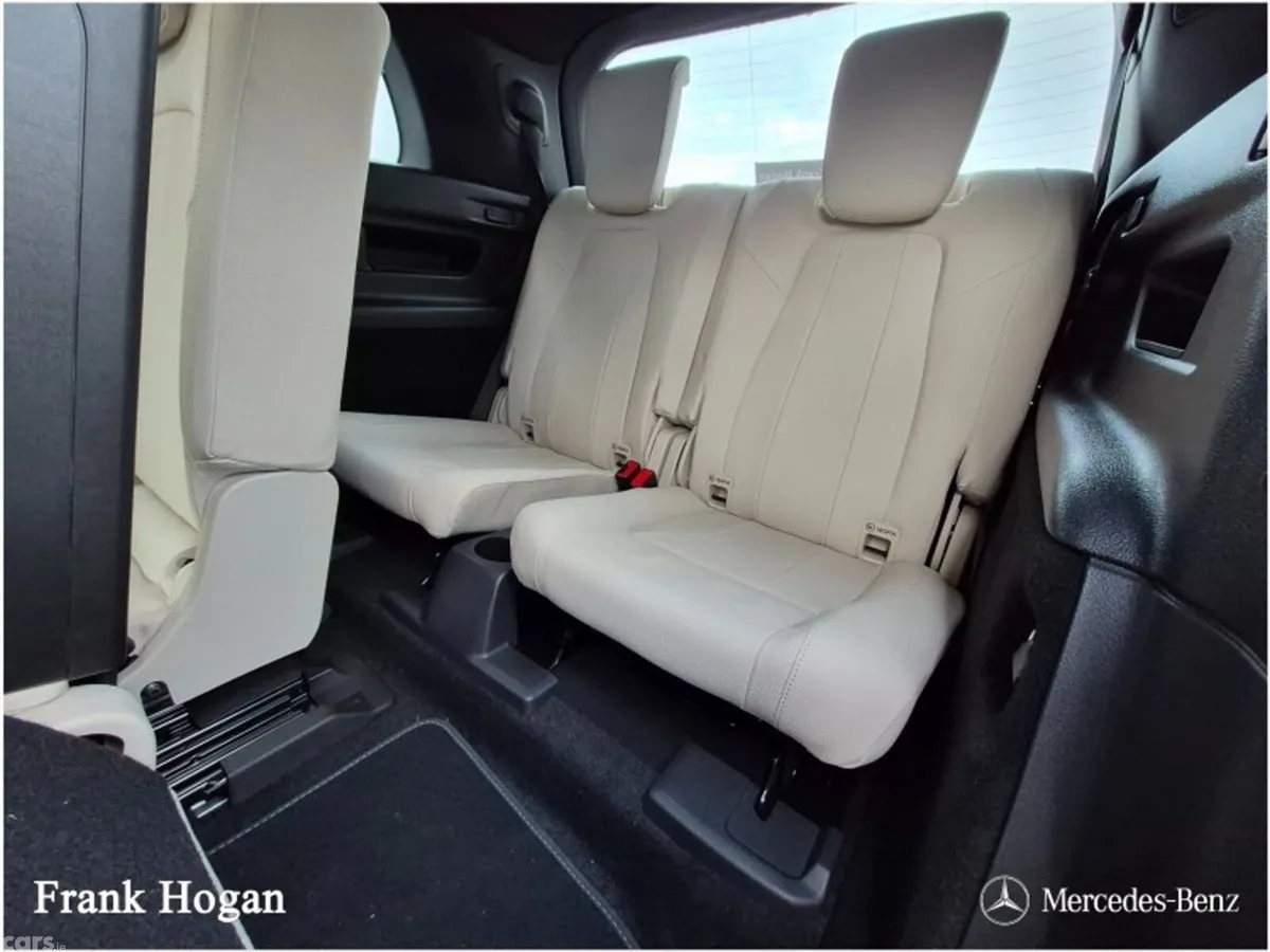 Mercedes-Benz GLB Estate, Diesel, 2026, Grey