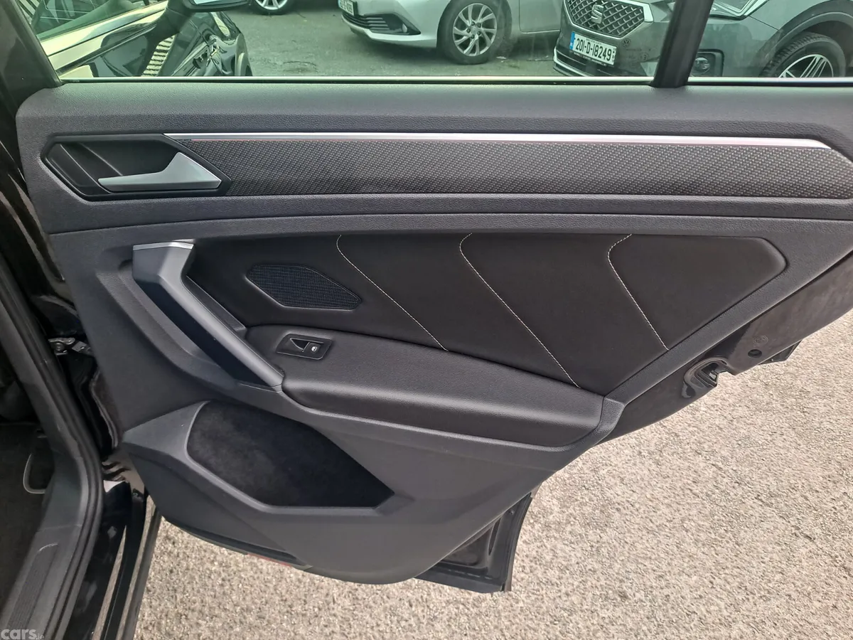Volkswagen Tiguan SUV, Diesel, 2021, Black