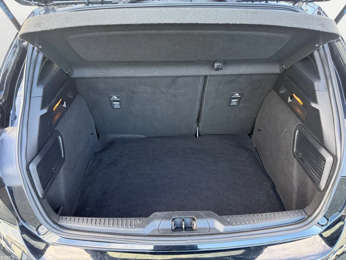 Ford Focus Hatchback, Diesel, 2019, Black