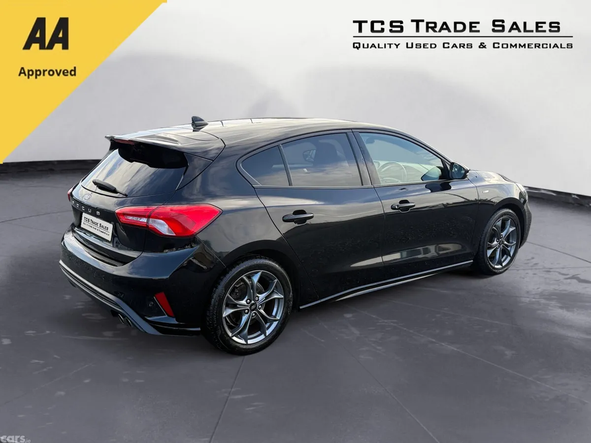 Ford Focus Hatchback, Diesel, 2019, Black