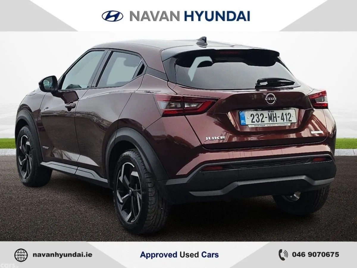 Nissan Juke SUV, Petrol Hybrid, 2023, Red