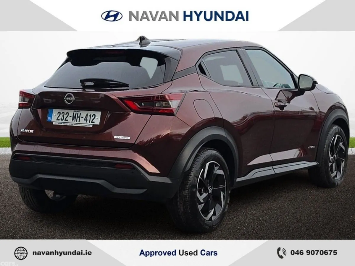 Nissan Juke SUV, Petrol Hybrid, 2023, Red