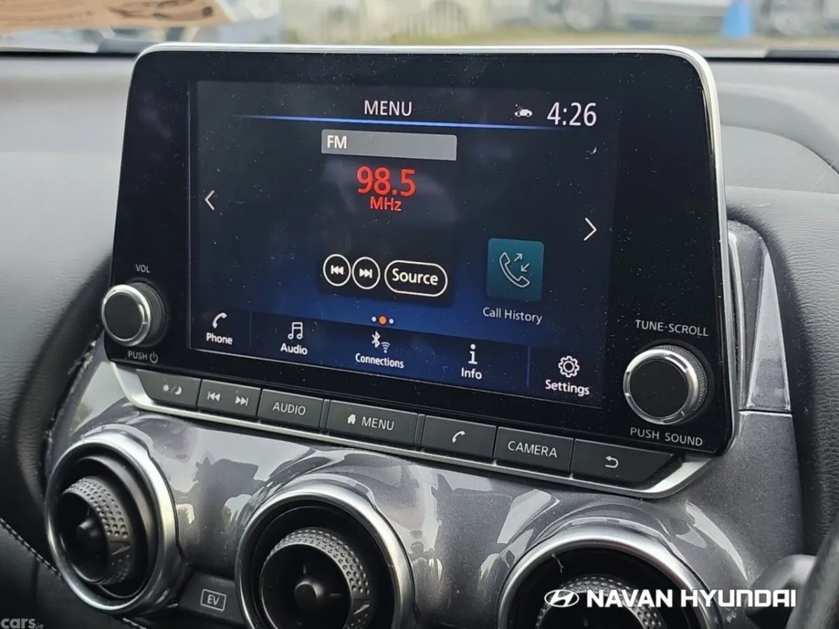 Nissan Juke SUV, Petrol Hybrid, 2023, Red