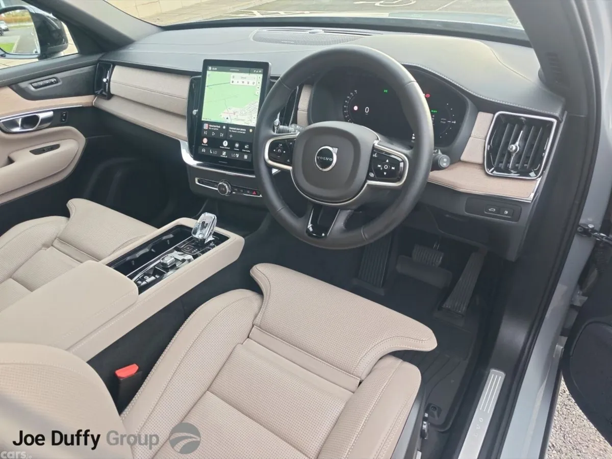 Volvo XC90 SUV, Petrol Plug-in Hybrid, 2025, Grey