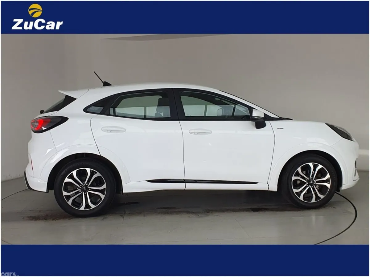 Ford Puma MPV, Petrol, 2023, White