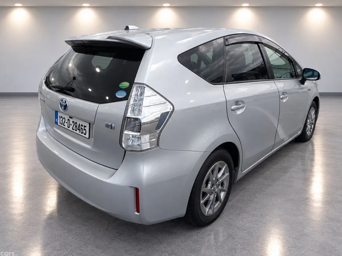 Toyota Prius MPV, Petrol Hybrid, 2013, Silver