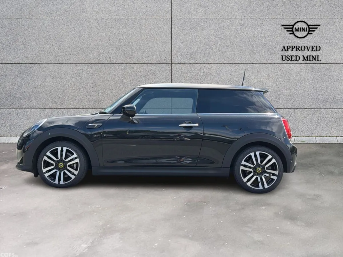 Mini Cooper Hatchback, Electric, 2023, Black