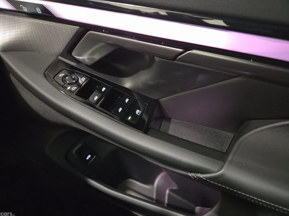 BMW 5-Series Estate, Petrol Plug-in Hybrid, 2026, Grey