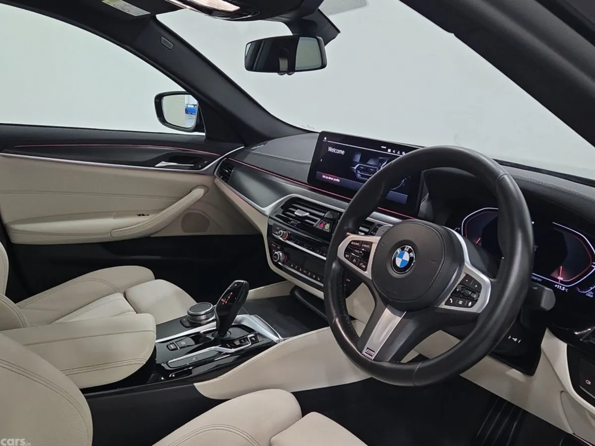 BMW 5-Series Saloon, Diesel Hybrid, 2021, Black