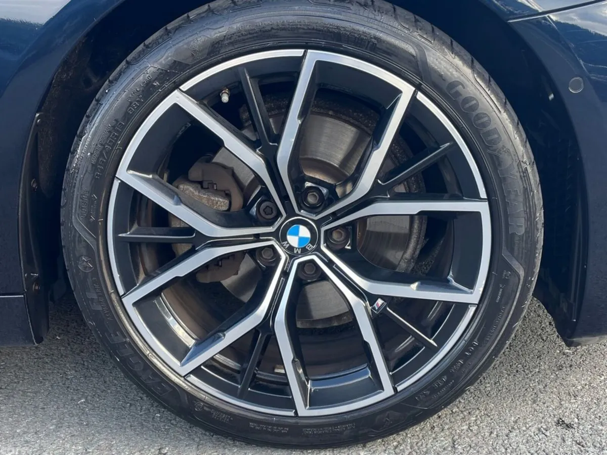 BMW 5-Series Saloon, Diesel Hybrid, 2021, Black