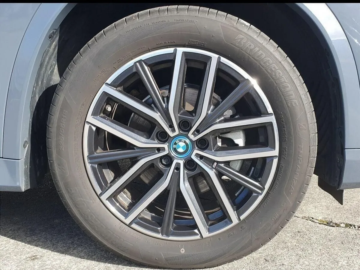 BMW iX1 SUV, Electric, 2025, Grey