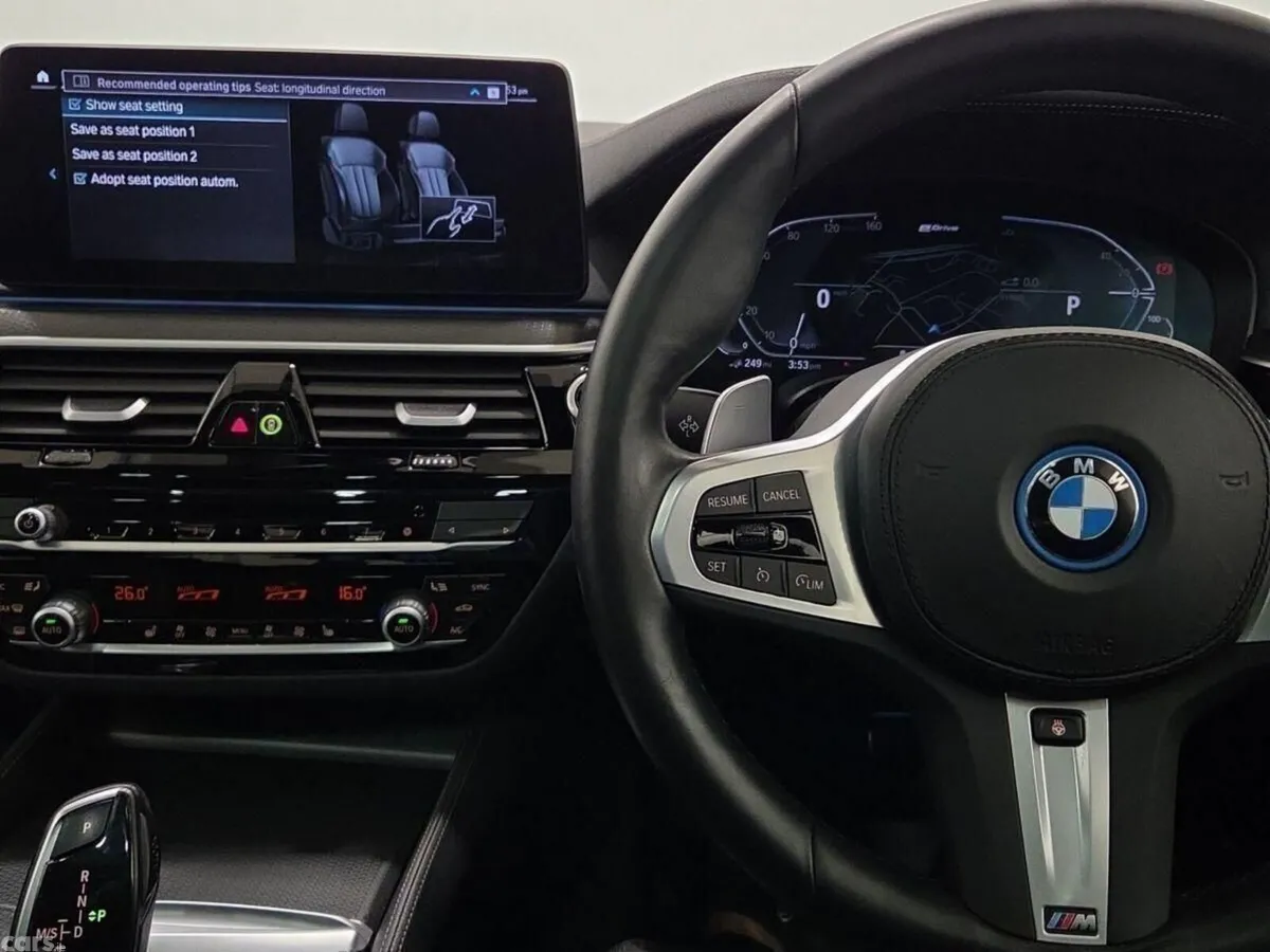 BMW 5-Series Saloon, Petrol Plug-in Hybrid, 2022, Grey