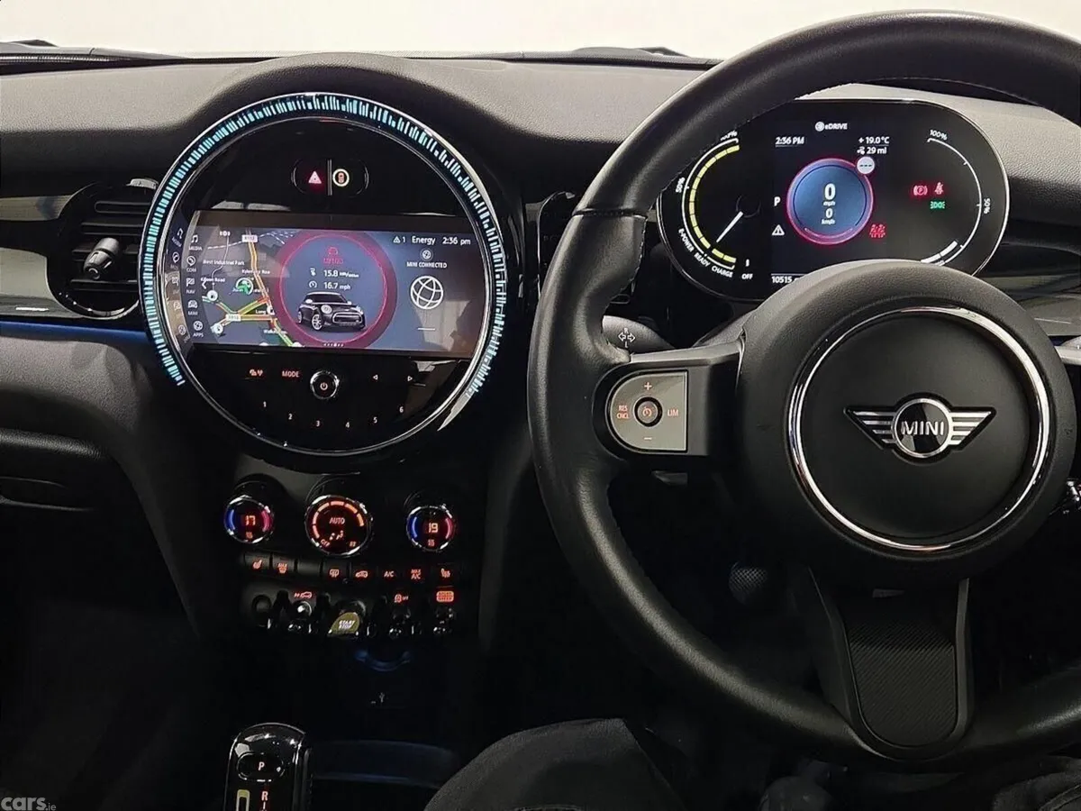 Mini Cooper Hatchback, Electric, 2023, Red