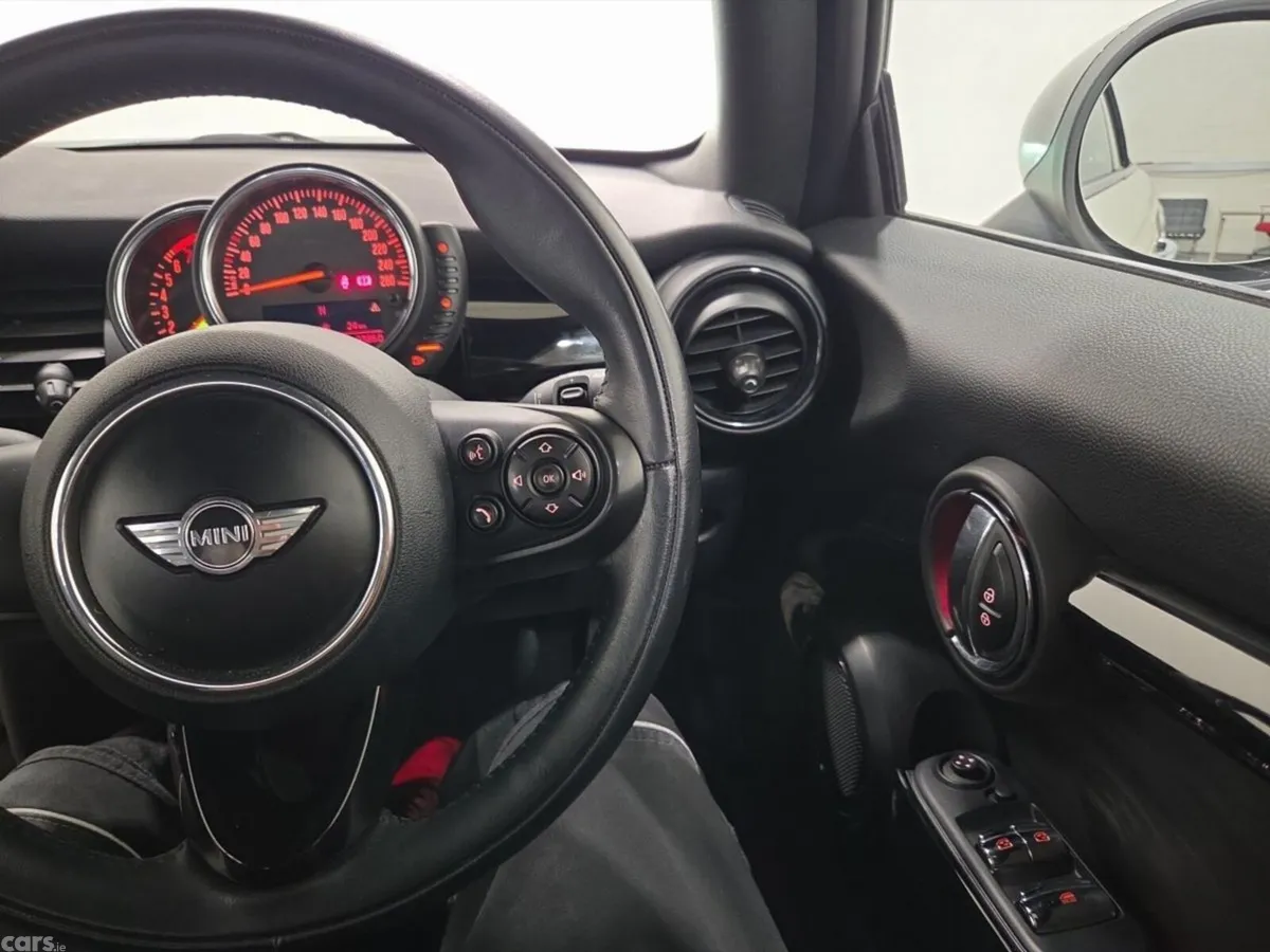Mini Cooper Convertible, Petrol, 2016, White