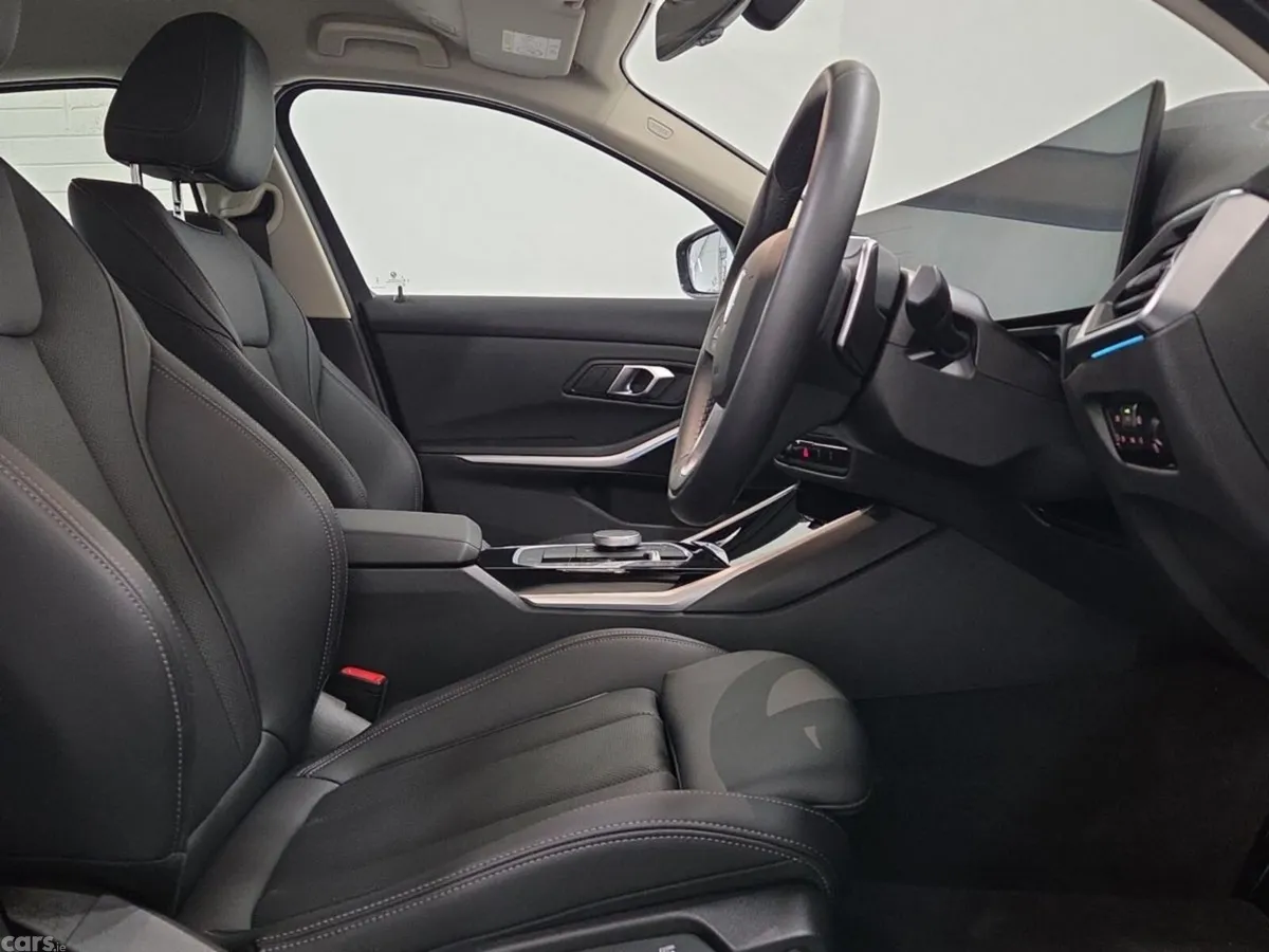 BMW 3-Series Saloon, Petrol Plug-in Hybrid, 2024, Black