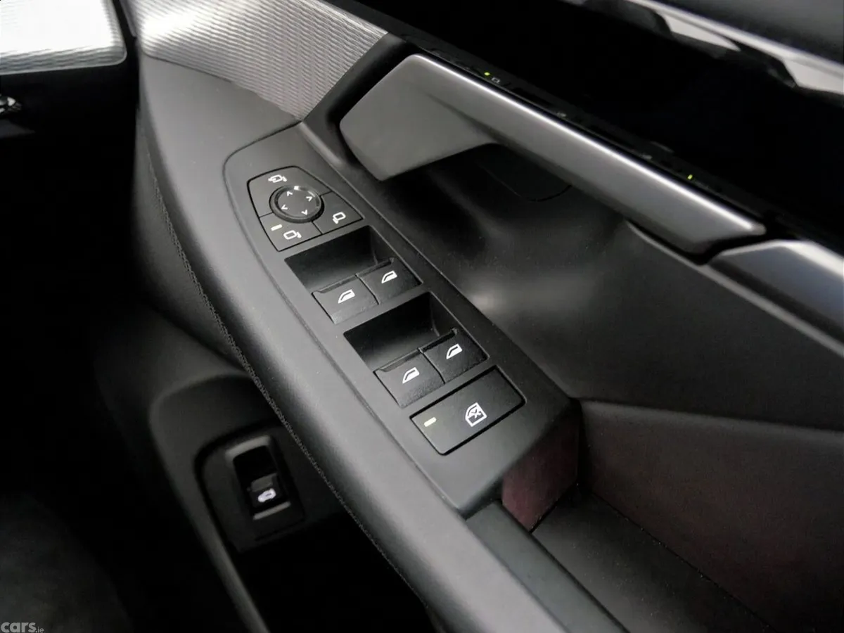 BMW 5-Series Saloon, Petrol Hybrid, 2024, Black