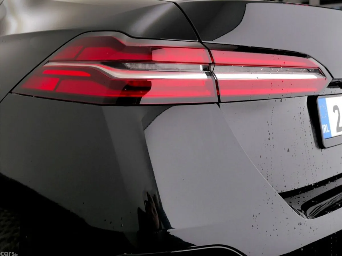 BMW 5-Series Saloon, Petrol Hybrid, 2024, Black