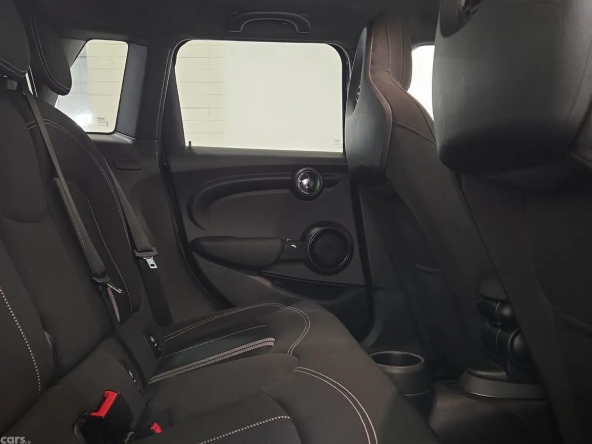 Mini Cooper Hatchback, Petrol, 2020, Black