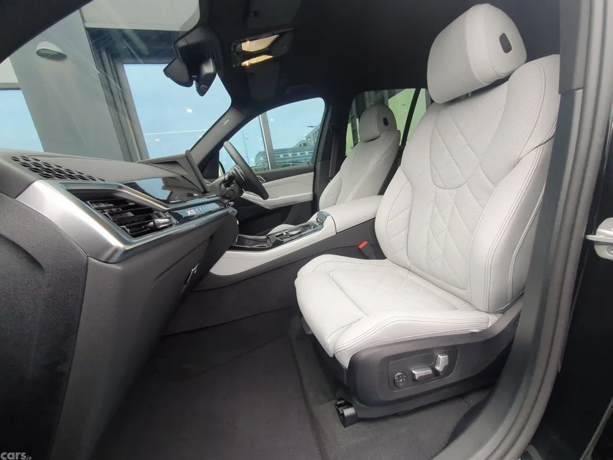 BMW X5 SUV, Petrol Plug-in Hybrid, 2026, Black