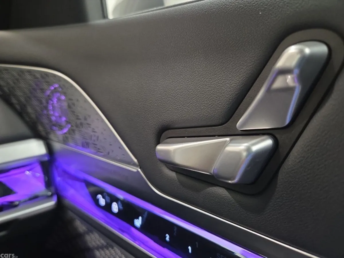 BMW 7-Series Saloon, Petrol Plug-in Hybrid, 2023, Grey