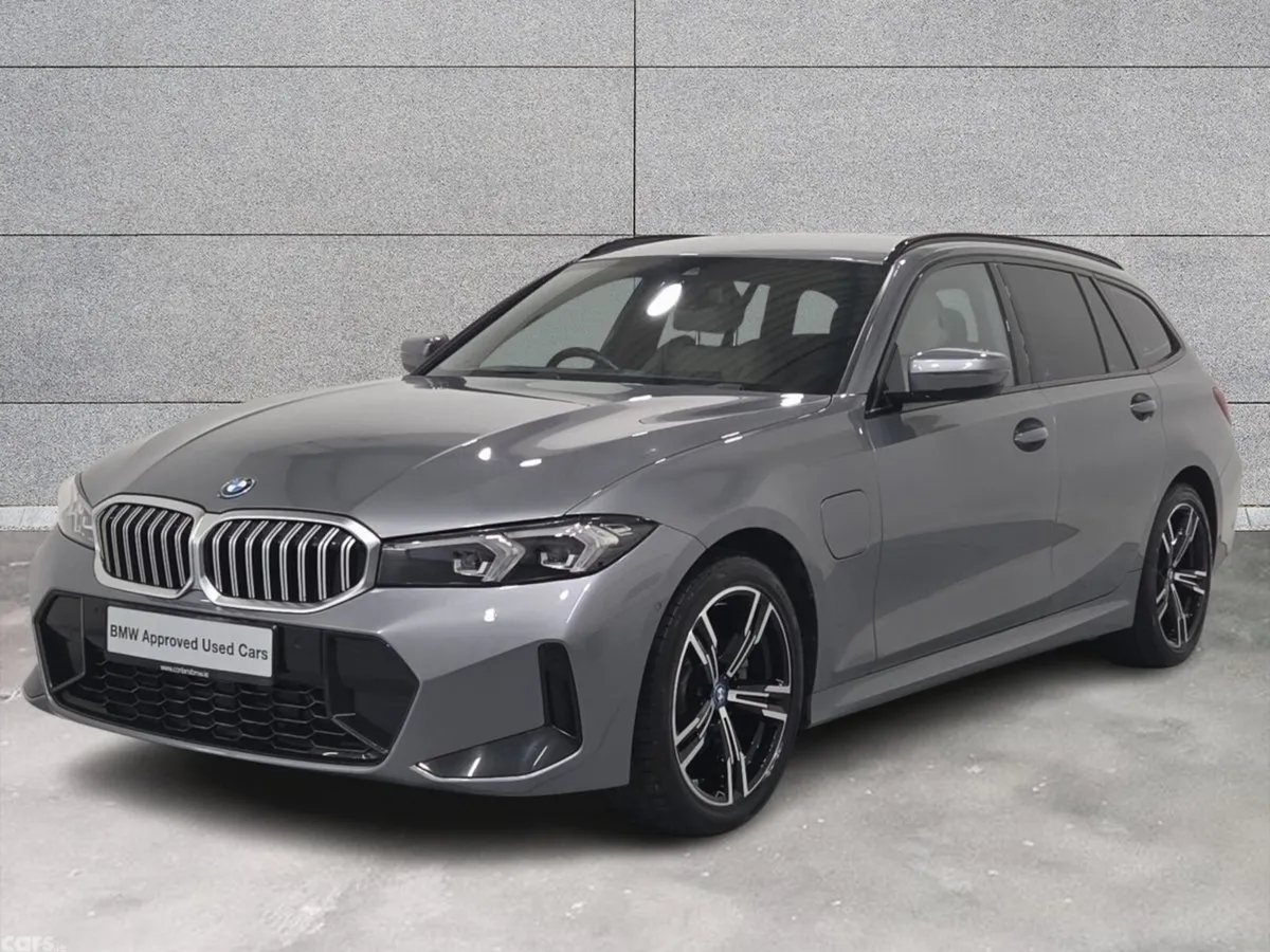 BMW 3-Series Estate, Petrol Plug-in Hybrid, 2023, Grey