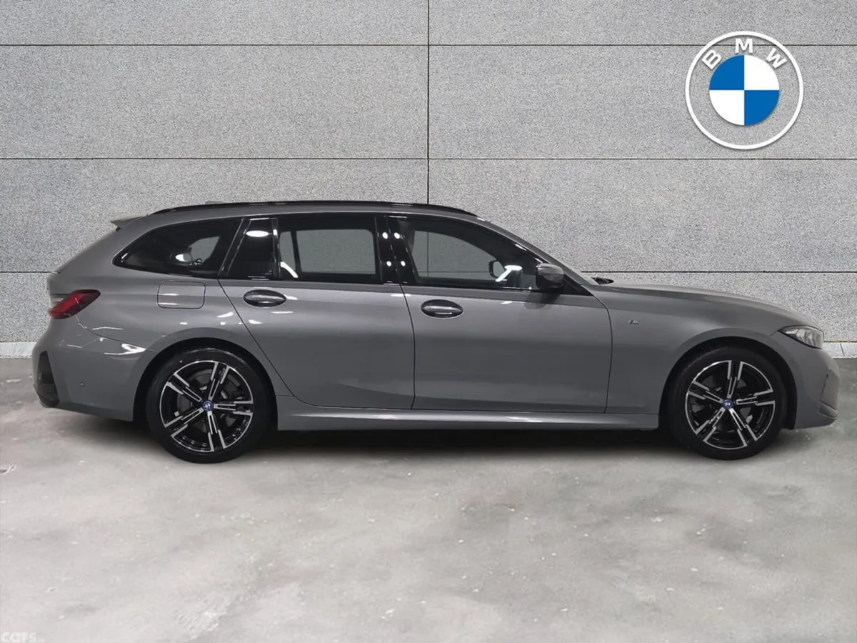 BMW 3-Series Estate, Petrol Plug-in Hybrid, 2023, Grey