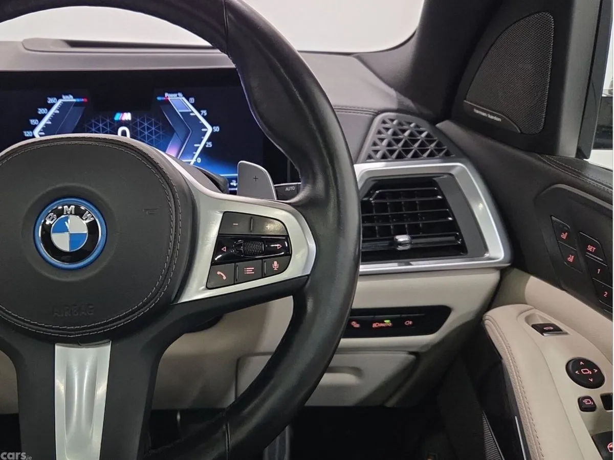 BMW X5 SUV, Petrol Plug-in Hybrid, 2023, Blue