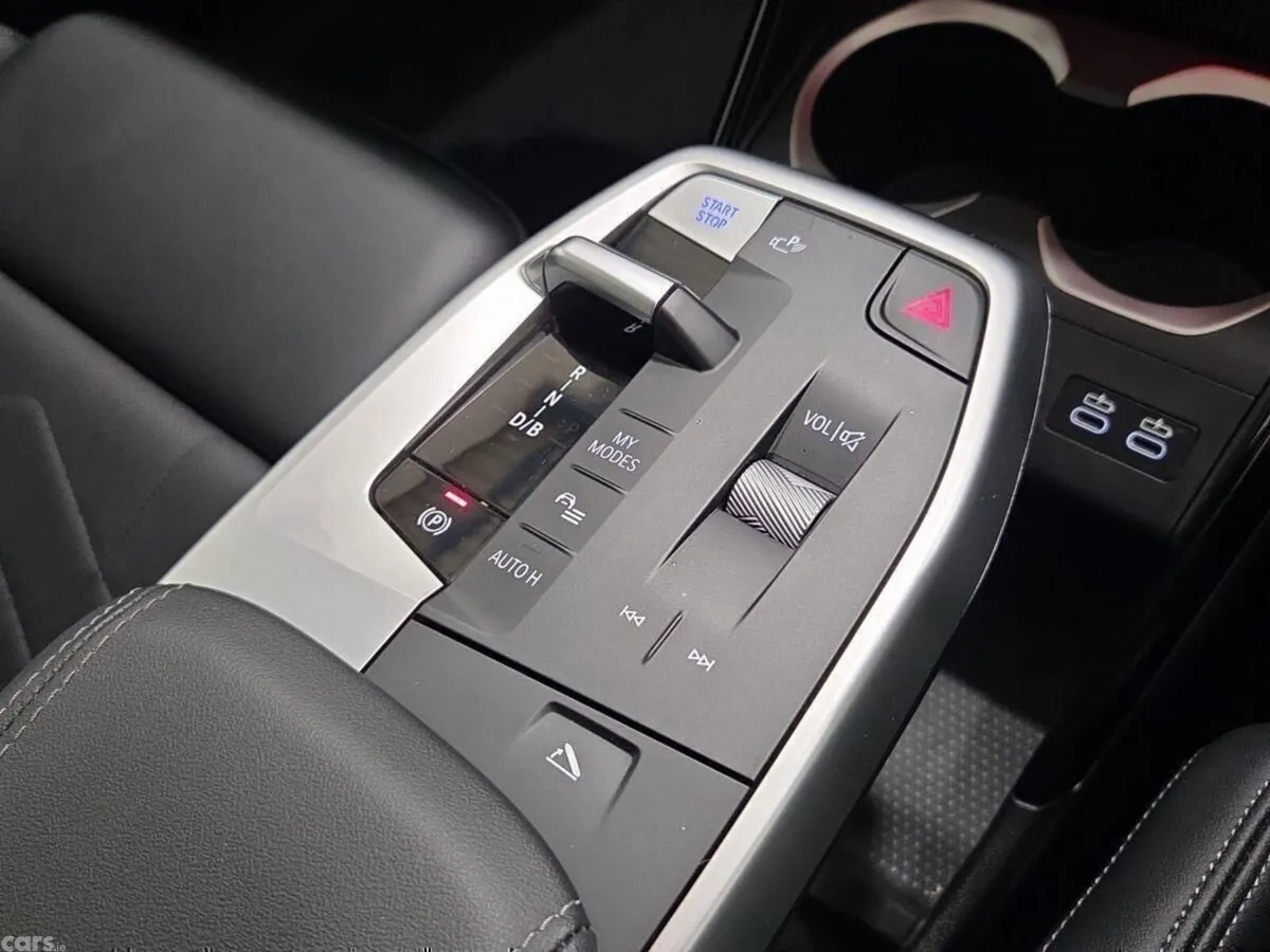 BMW iX1 SUV, Electric, 2025, Silver
