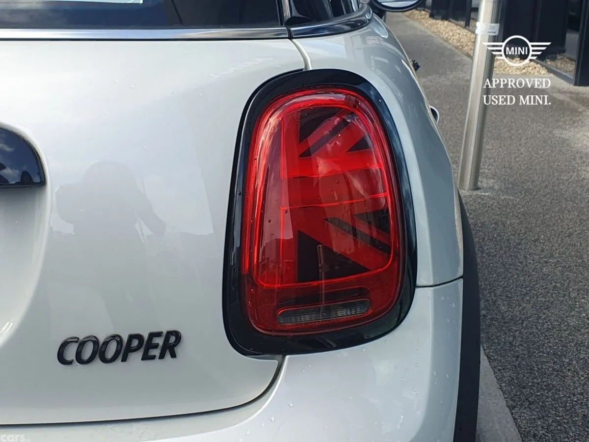 Mini Cooper Hatchback, Petrol, 2022, Silver