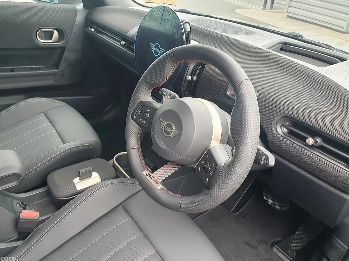 Mini Cooper Hatchback, Petrol, 2026, Silver