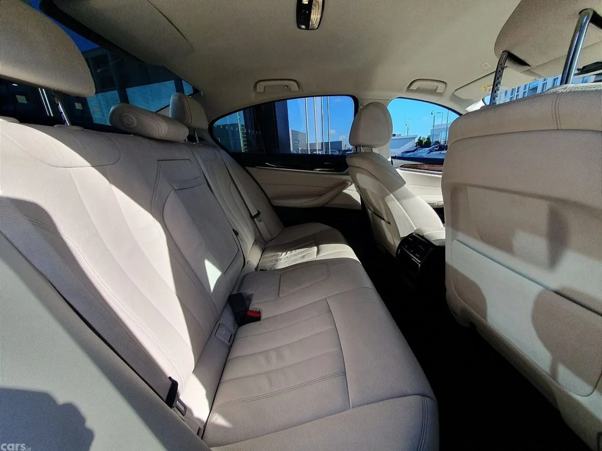 BMW 5-Series Saloon, Diesel, 2019, Blue