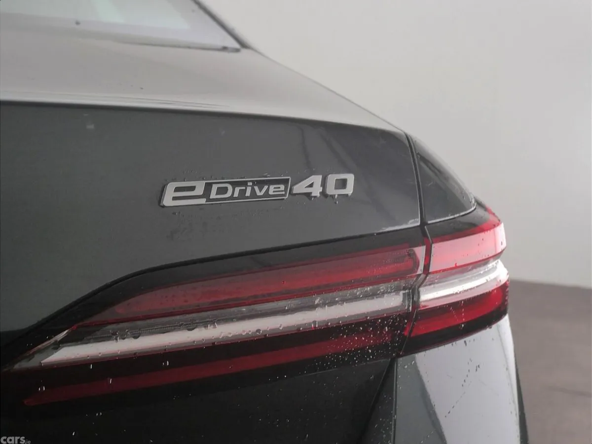 BMW i5 Saloon, Electric, 2025, Grey