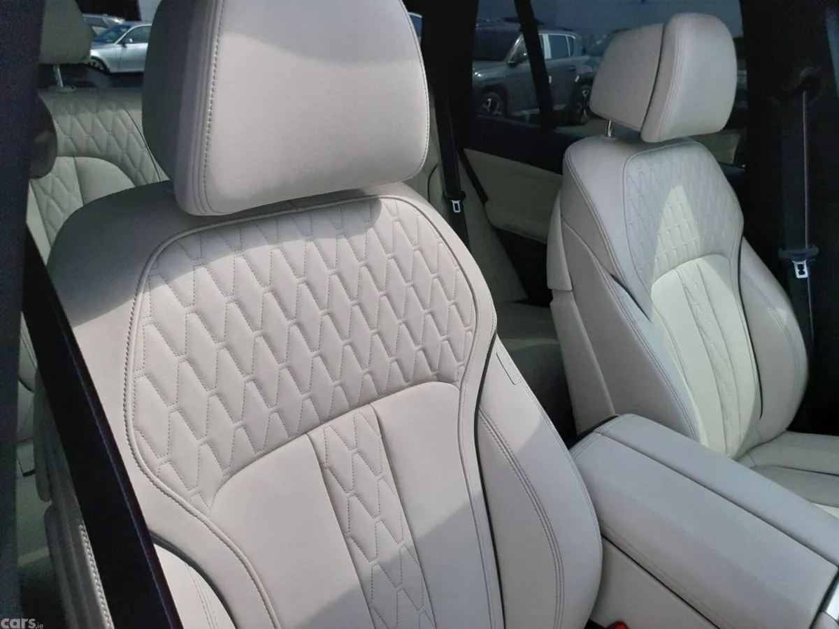 BMW X5 SUV, Diesel Hybrid, 2022, Grey