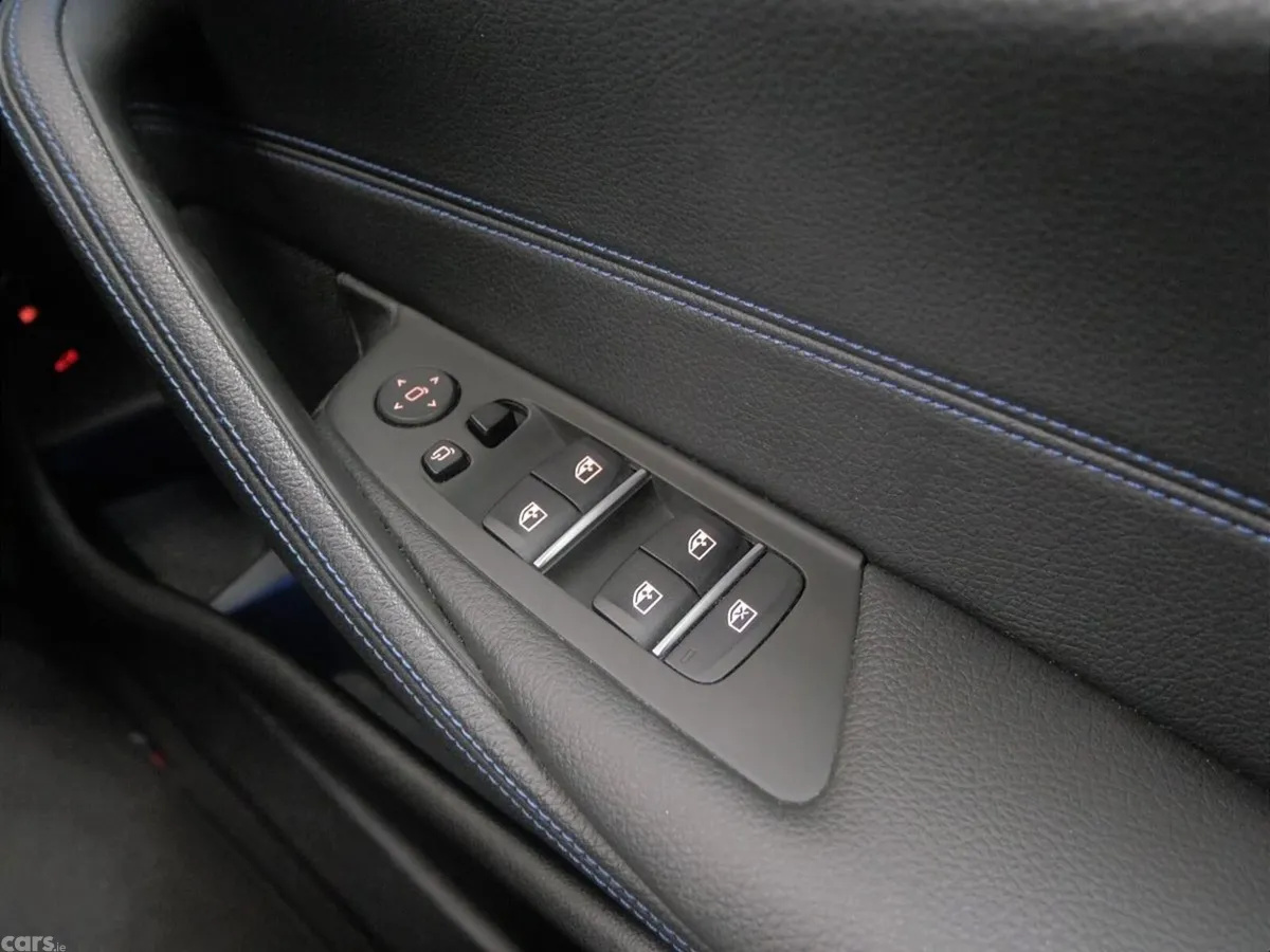 BMW 5-Series Saloon, Petrol Plug-in Hybrid, 2022, White