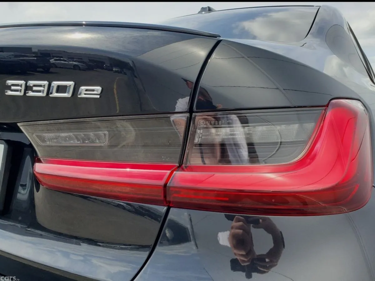 BMW 3-Series Saloon, Petrol Plug-in Hybrid, 2025, Black