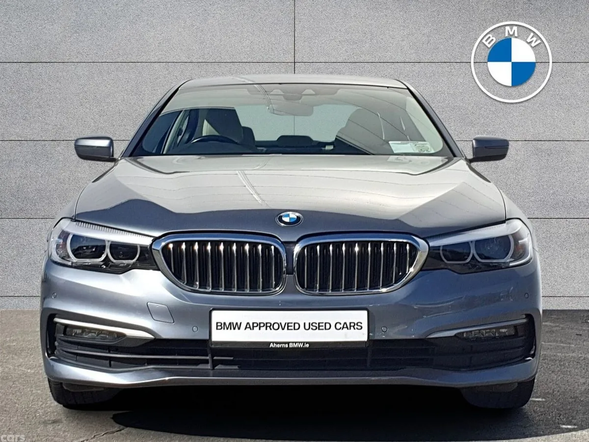 BMW 5-Series Saloon, Diesel Hybrid, 2020, Blue
